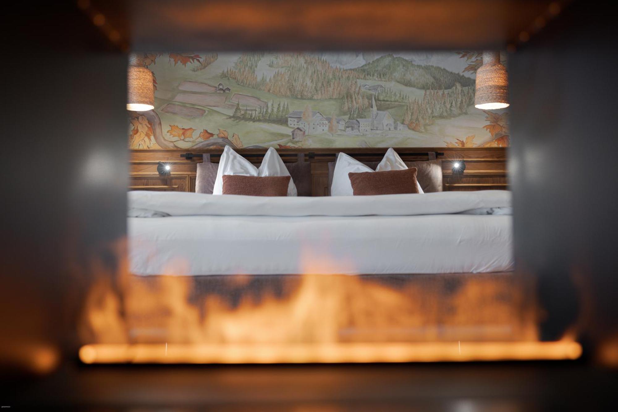 Latemar - Hotel Suites Spa Soraga Dış mekan fotoğraf