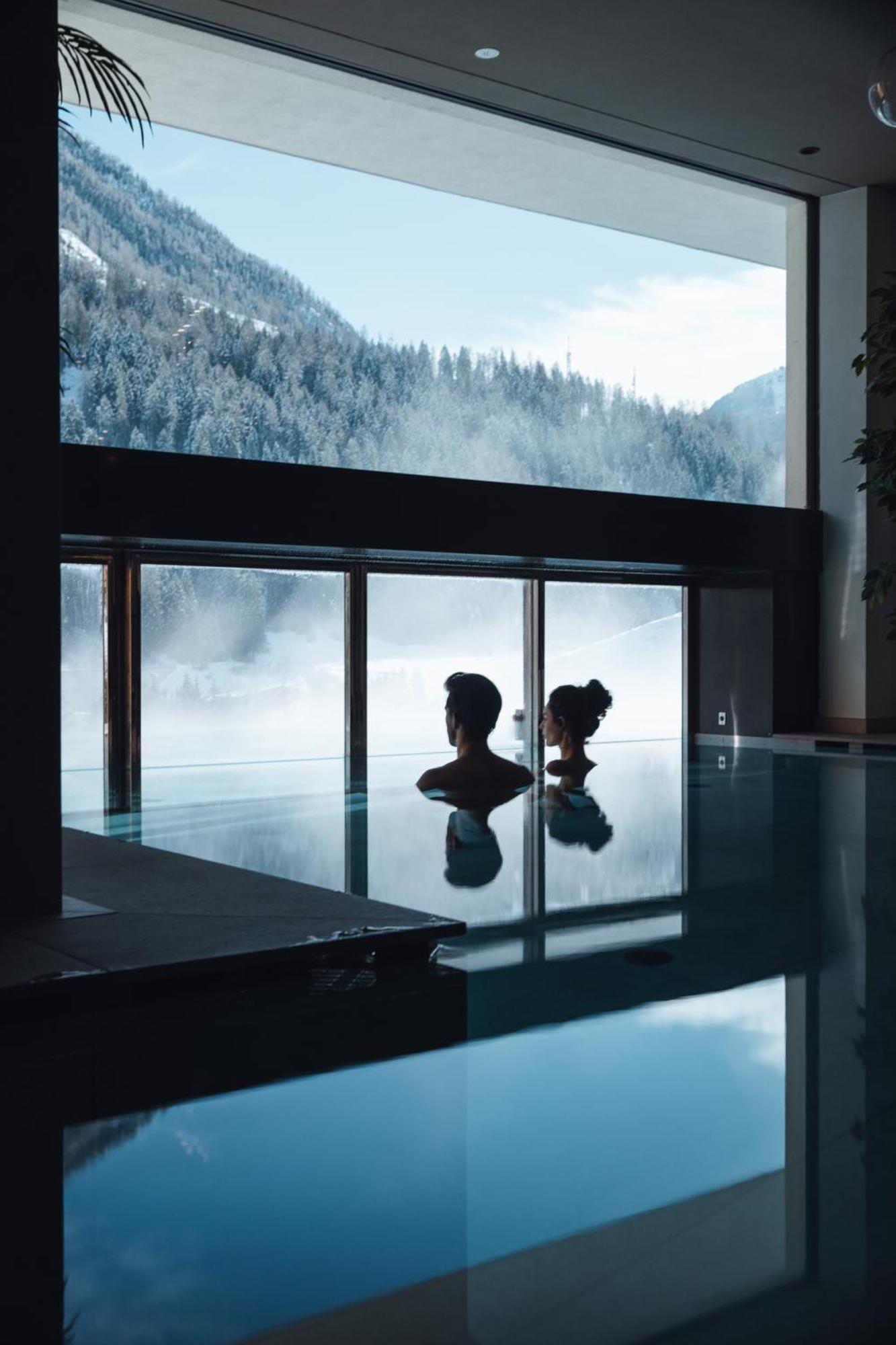 Latemar - Hotel Suites Spa Soraga Dış mekan fotoğraf